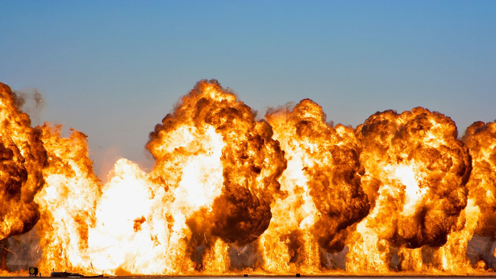 Can Hydrogen fuel explode?